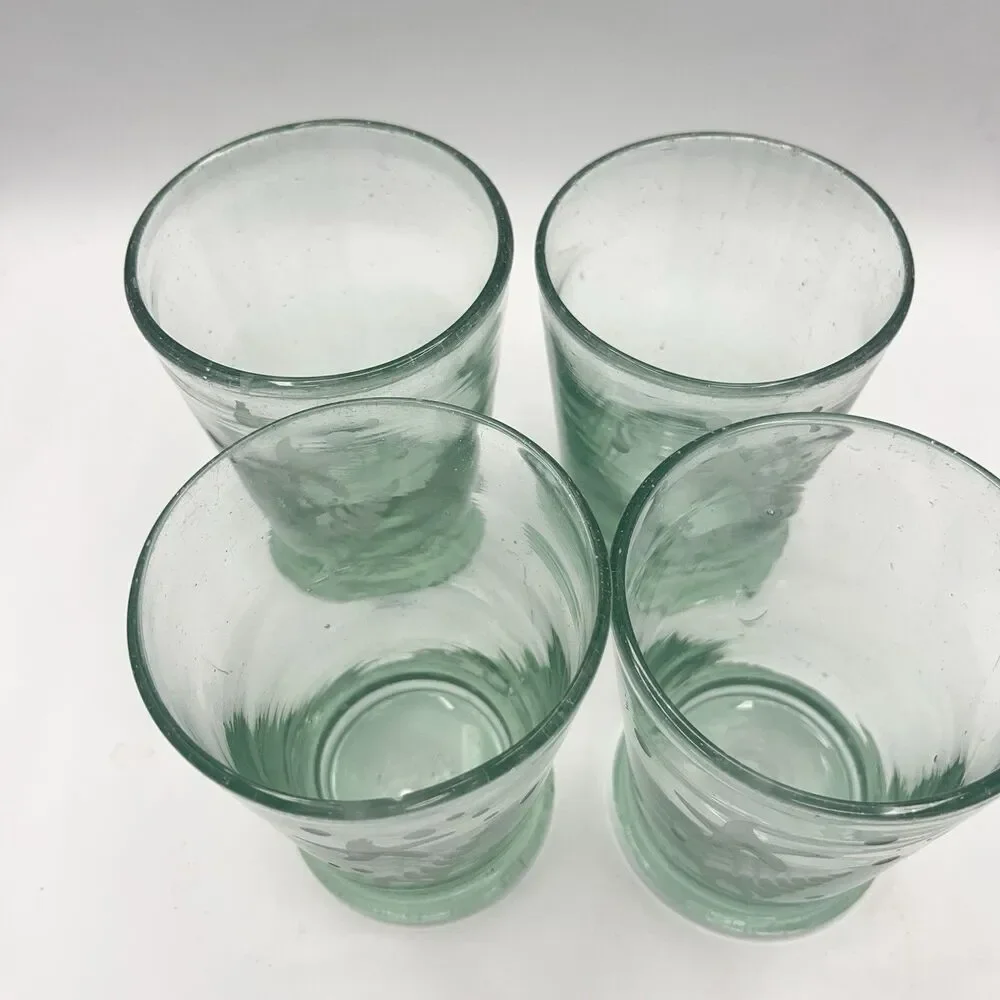 Set Of 4 Hand Blown Green Glass Etched Starfish Shell 8 oz 4” Heavyweight Bottom